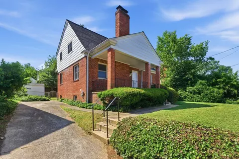 Exterior - 10143 Dallas Ave, Silver Spring, MD 20901 photo 3 of 11