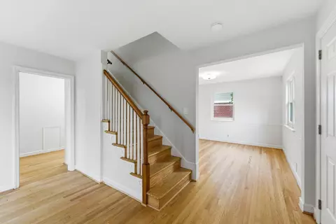 Entry Way - 10143 Dallas Ave, Silver Spring, MD 20901 photo 1 of 2