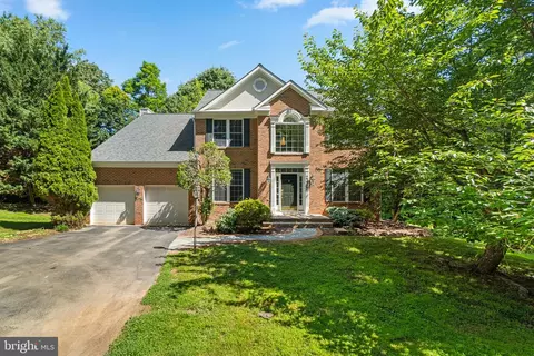 22707 Timber Creek Ln, Clarksburg, MD 20871
