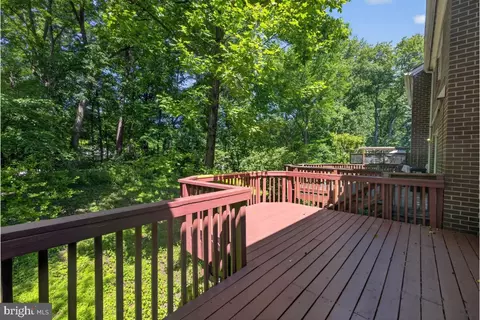 Exterior - 11348 Baroque Rd, Silver Spring, MD 20901 photo 7 of 11