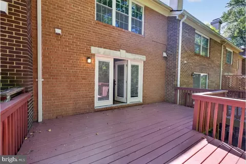 Exterior - 11348 Baroque Rd, Silver Spring, MD 20901 photo 6 of 11