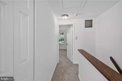 Entry Way - 11348 Baroque Rd, Silver Spring, MD 20901 photo 5 of 7