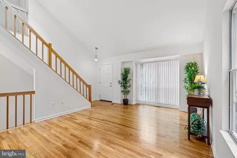 Living - 2 Tivoli Lake Ct, Silver Spring, MD 20906 photo 1 of 3