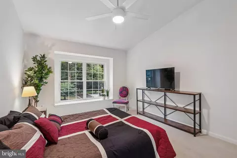 Bedroom - 2 Tivoli Lake Ct, Silver Spring, MD 20906 photo 1 of 8