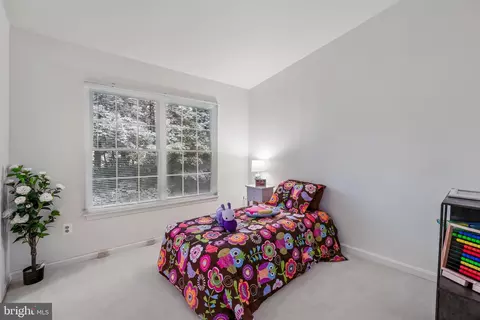Bedroom - 2 Tivoli Lake Ct, Silver Spring, MD 20906 photo 5 of 8