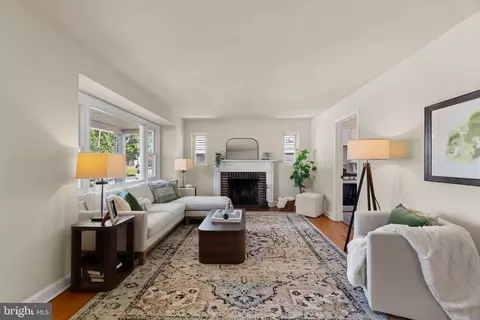 Living - 10205 Douglas Ave, Silver Spring, MD 20902 photo 1 of 2