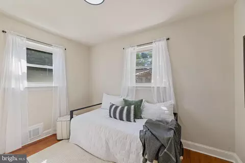 Bedroom - 10205 Douglas Ave, Silver Spring, MD 20902 photo 4 of 8