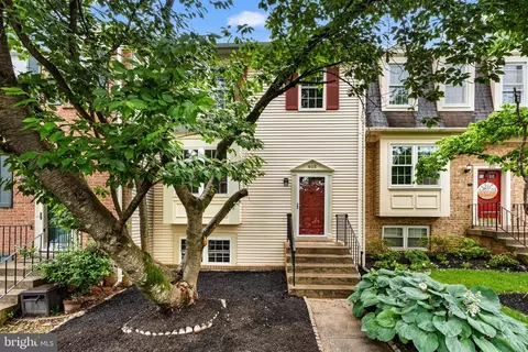 405 Amberfield Ln, Gaithersburg, MD 20878