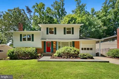 5000 Baffin Bay Ln, Rockville, MD 20853