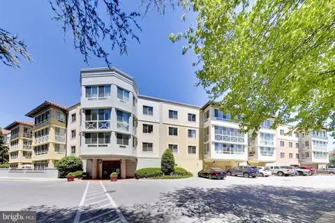 14805 Pennfield Cir #412, Silver Spring, MD 20906