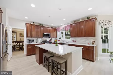 Kitchen - 5019 Tothill, Olney, MD 20832 photo 2 of 3