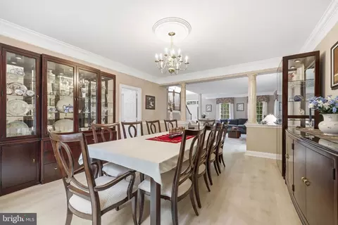 Dining - 5019 Tothill, Olney, MD 20832 photo 2 of 3