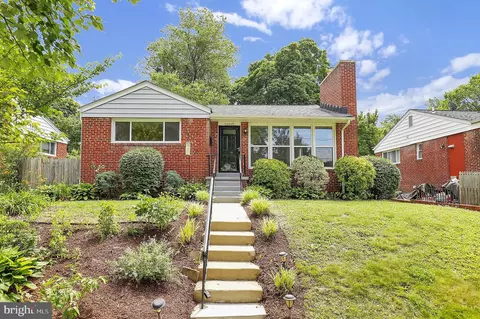 Exterior - 10307 Insley St, Silver Spring, MD 20902 photo 3 of 6