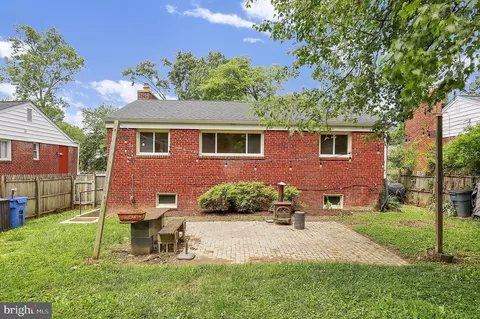 Exterior - 10307 Insley St, Silver Spring, MD 20902 photo 6 of 6