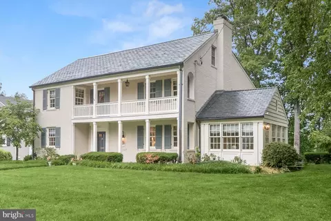 5013 Scarsdale Rd, Bethesda, MD 20816