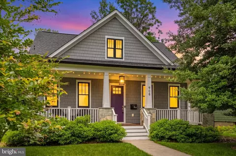 908 Grandin Ave, Rockville, MD 20851