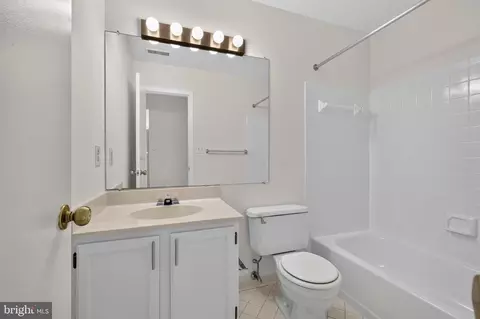 Bath - 3146 Quartet Ln #253, Silver Spring, MD 20904 photo 2 of 2