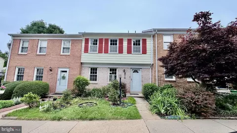 214 Pender Pl, Rockville, MD 20850