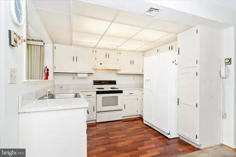 3533 Twin Branches Dr #40-A, Silver Spring, MD 20906 photo 9