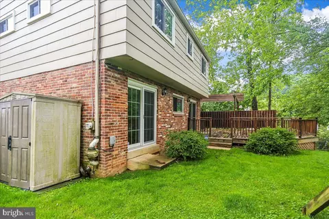 Exterior - 11704 Stonington Pl, Silver Spring, MD 20902 photo 9 of 11