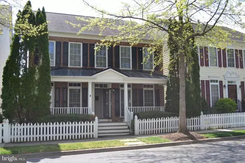 506 Leaning Oak St, Gaithersburg, MD 20878