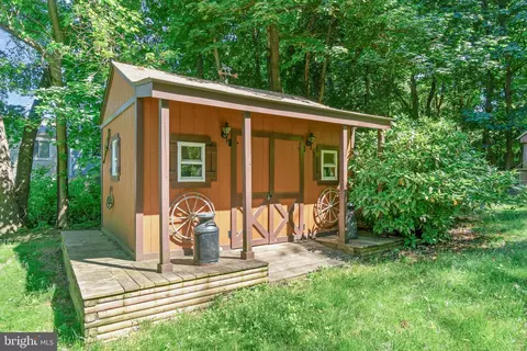 Exterior - 25701 Wright Rd, Damascus, MD 20872 photo 17 of 17