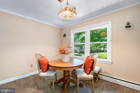 Dining - 25701 Wright Rd, Damascus, MD 20872 photo 1 of 4