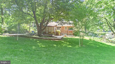 Exterior - 25701 Wright Rd, Damascus, MD 20872 photo 16 of 17