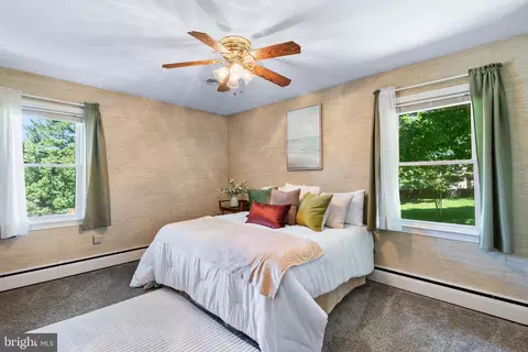 Bedroom - 25701 Wright Rd, Damascus, MD 20872 photo 1 of 3