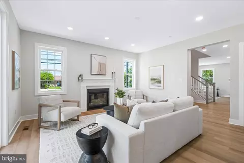 Living - 12402 Ofallon St, Silver Spring, MD 20904 photo 2 of 3