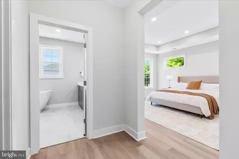 Entry Way - 12402 Ofallon St, Silver Spring, MD 20904 photo 11 of 13