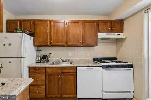 Kitchen - 2410 Sun Valley Cir #6-E, Silver Spring, MD 20906 photo 1 of 1