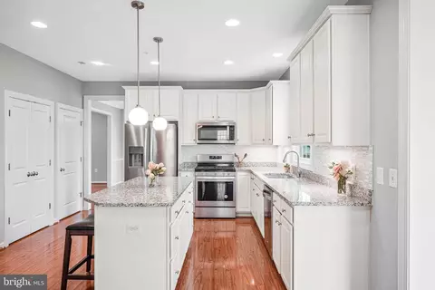 Kitchen - 13217 Moonlight Trail Dr, Silver Spring, MD 20906 photo 4 of 4
