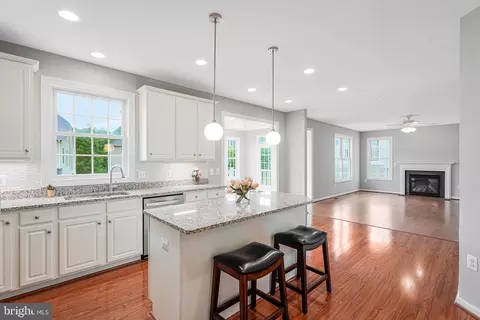 Kitchen - 13217 Moonlight Trail Dr, Silver Spring, MD 20906 photo 2 of 4