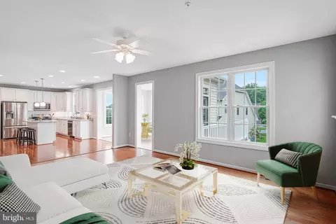Living - 13217 Moonlight Trail Dr, Silver Spring, MD 20906 photo 5 of 7