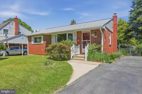 1014 Scott Ave, Rockville, MD 20851