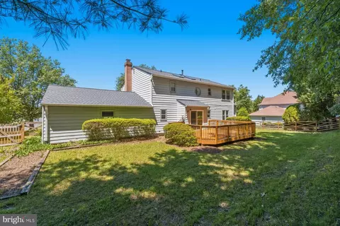 Exterior - 15001 Notley Rd, Silver Spring, MD 20905 photo 5 of 7