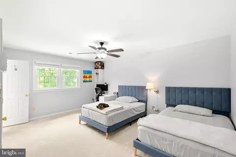 Bedroom - 24604 Cutsail Dr, Damascus, MD 20872 photo 4 of 4
