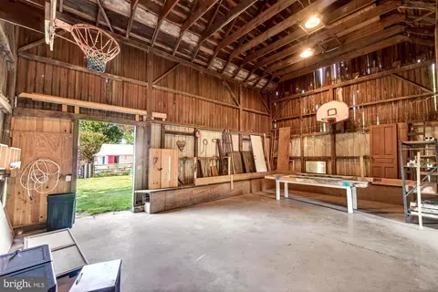 Other - 18040 Barnesville Rd, Barnesville, MD 20838 photo 26 of 29