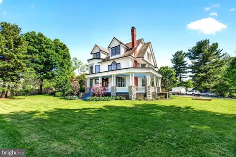 Exterior - 18040 Barnesville Rd, Barnesville, MD 20838 photo 6 of 27