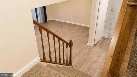 Entry Way - 626 Concerto Ln, Silver Spring, MD 20901 photo 11 of 14