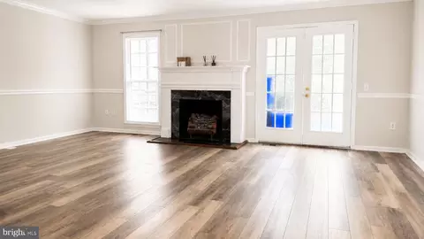 Living - 626 Concerto Ln, Silver Spring, MD 20901 photo 1 of 6