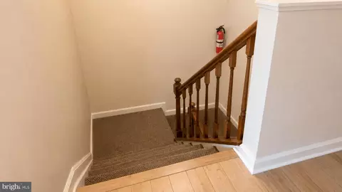 Entry Way - 626 Concerto Ln, Silver Spring, MD 20901 photo 8 of 14