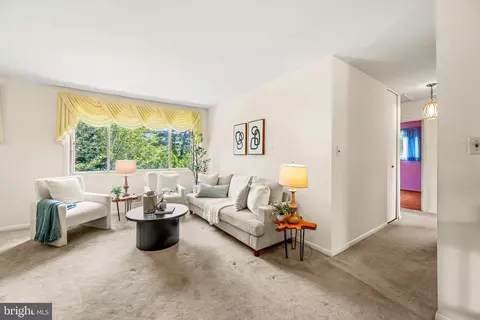 11105 Slye Ct, Silver Spring, MD 20902 photo 5