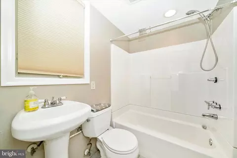 Bath - 1100 Notley Rd, Silver Spring, MD 20904 photo 1 of 4