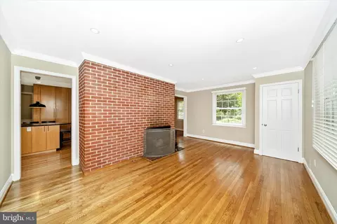Living - 1100 Notley Rd, Silver Spring, MD 20904 photo 2 of 5