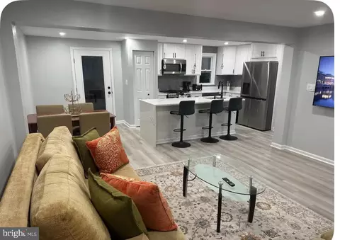 Entry Way - 114 Geneva Ave, Silver Spring, MD 20910 photo 1 of 1