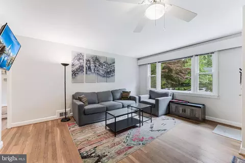 Living - 110 Lynnmoor Dr, Silver Spring, MD 20901 photo 1 of 1