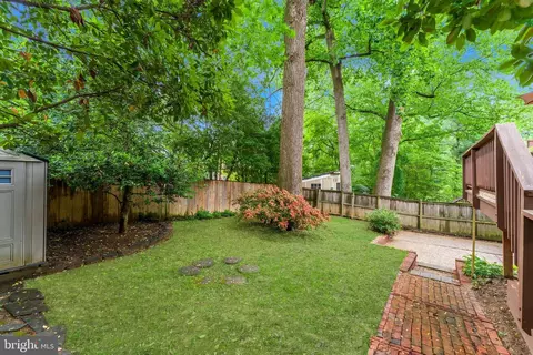Exterior - 110 Lynnmoor Dr, Silver Spring, MD 20901 photo 1 of 3