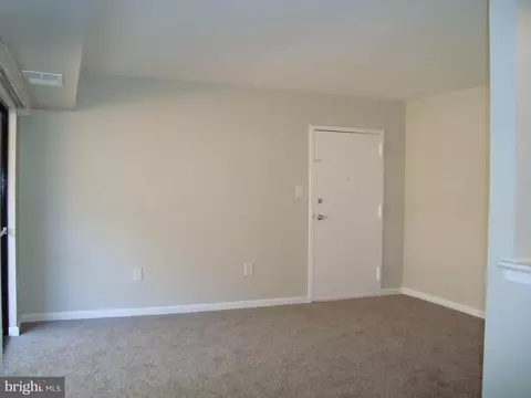 17822 Buehler Rd #1-B-2, Olney, MD 20832